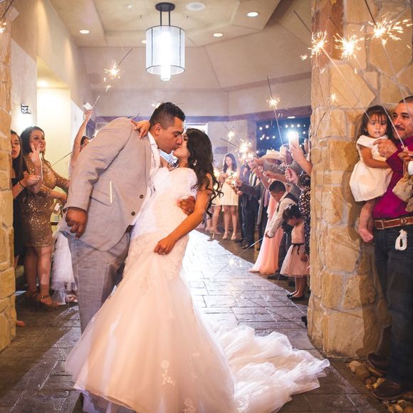 Meet your Posher, Erika - Picture 1 of 1